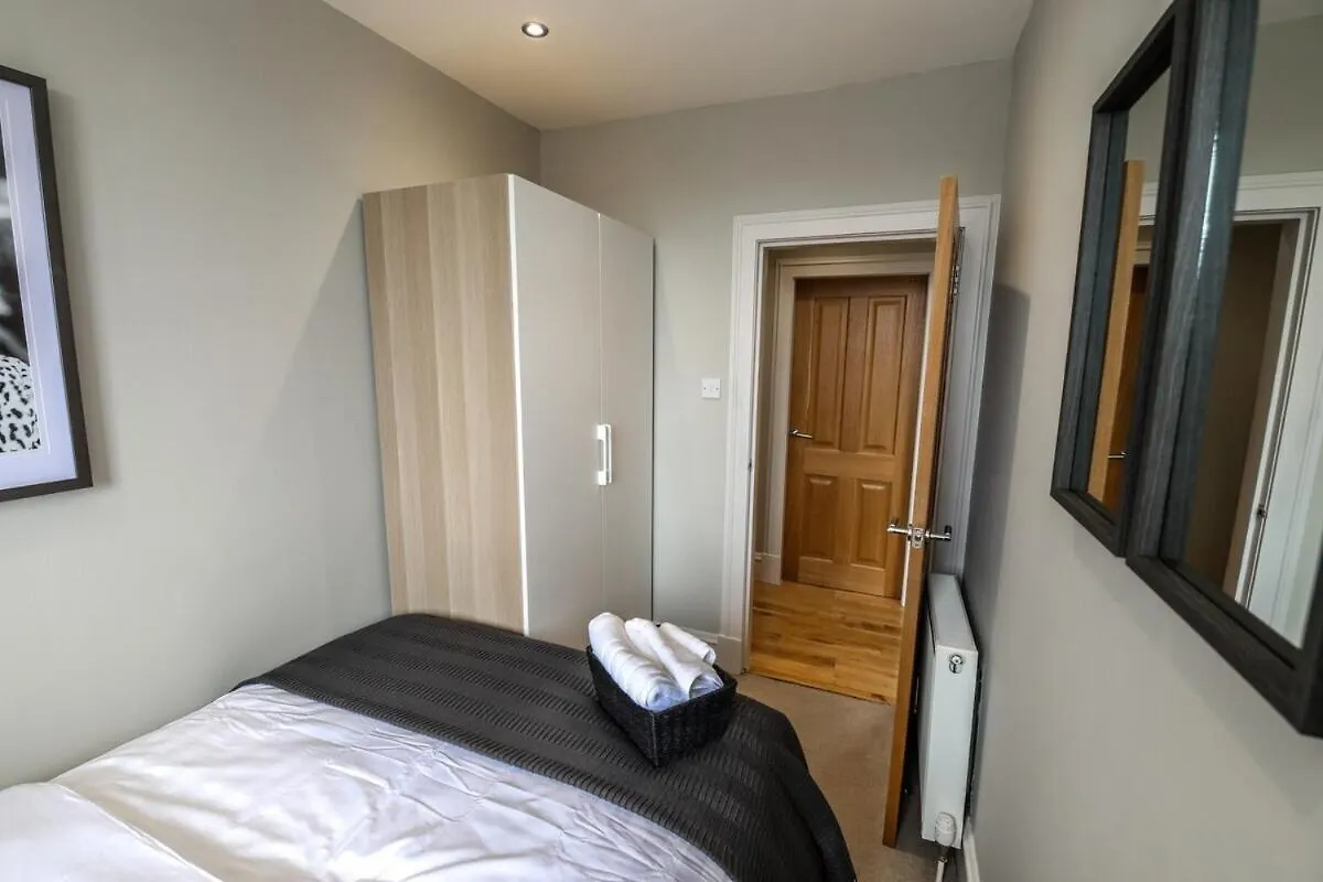 Apartment F Aberdeen 0*,