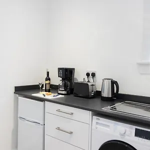 Vion - Farquhar Apartment