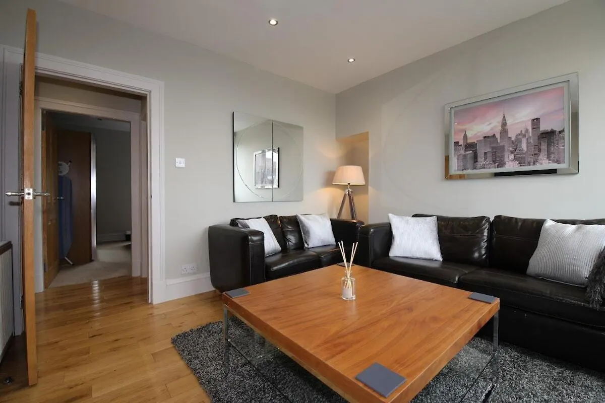 Apartment F location